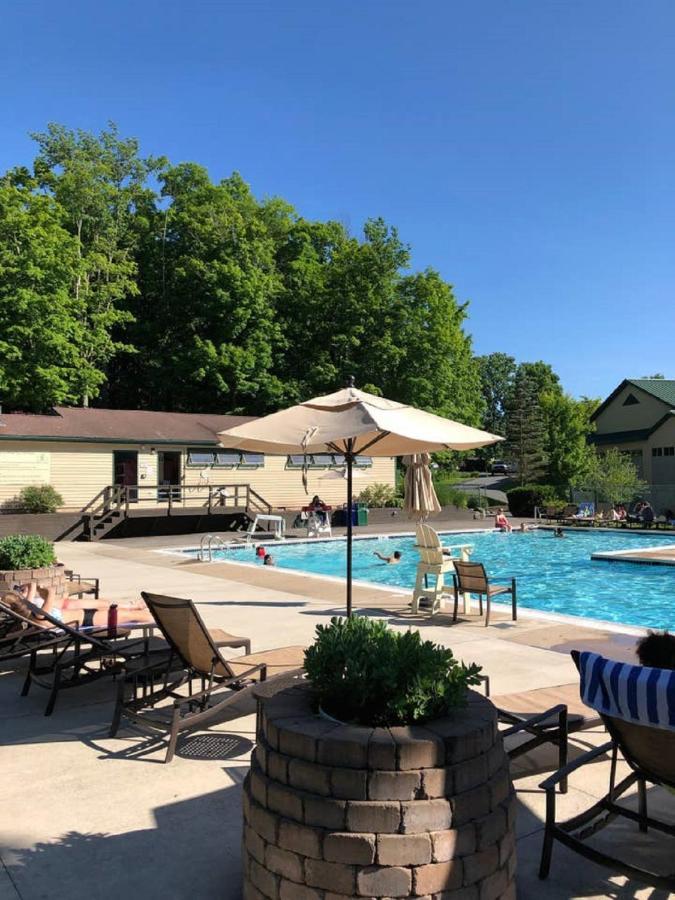 Pocono Villas Resort East Stroudsburg Exteriör bild